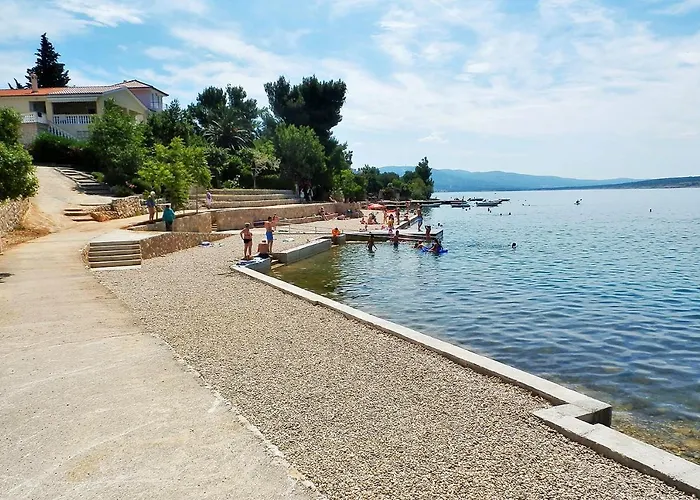 With Parking Space Maslenica, Novigrad - 21404 * Jasenice (Zadar)