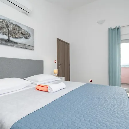 With Parking Space Maslenica, Novigrad - 21404
