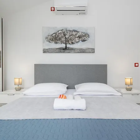 With Parking Space Maslenica, Novigrad - 21404 Lejlighed Jasenice (Zadar)