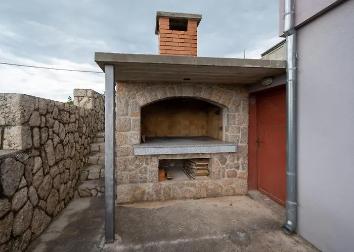 아파트 With Parking Space Maslenica, Novigrad - 21404 *