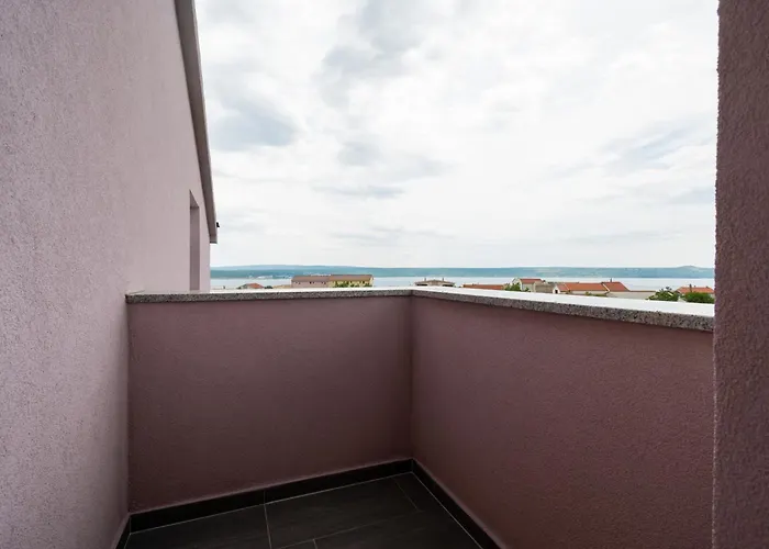 아파트 With Parking Space Maslenica, Novigrad - 21404 *