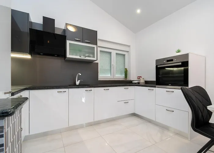 아파트 With Parking Space Maslenica, Novigrad - 21404